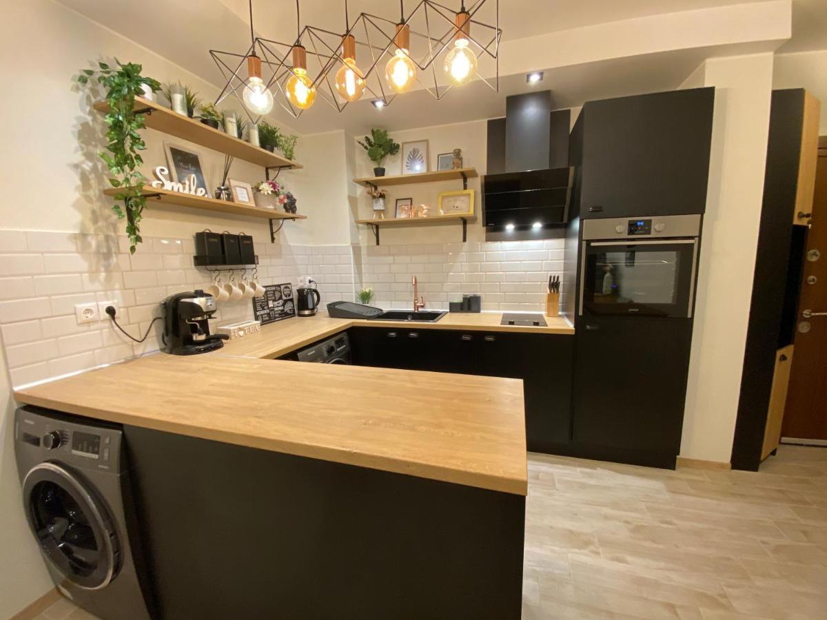 Habitat Sea View Apartment Varna Exterior photo
