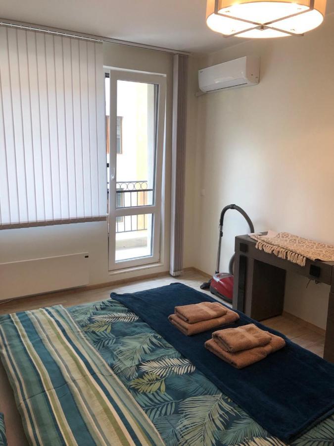 Habitat Sea View Apartment Varna Exterior photo